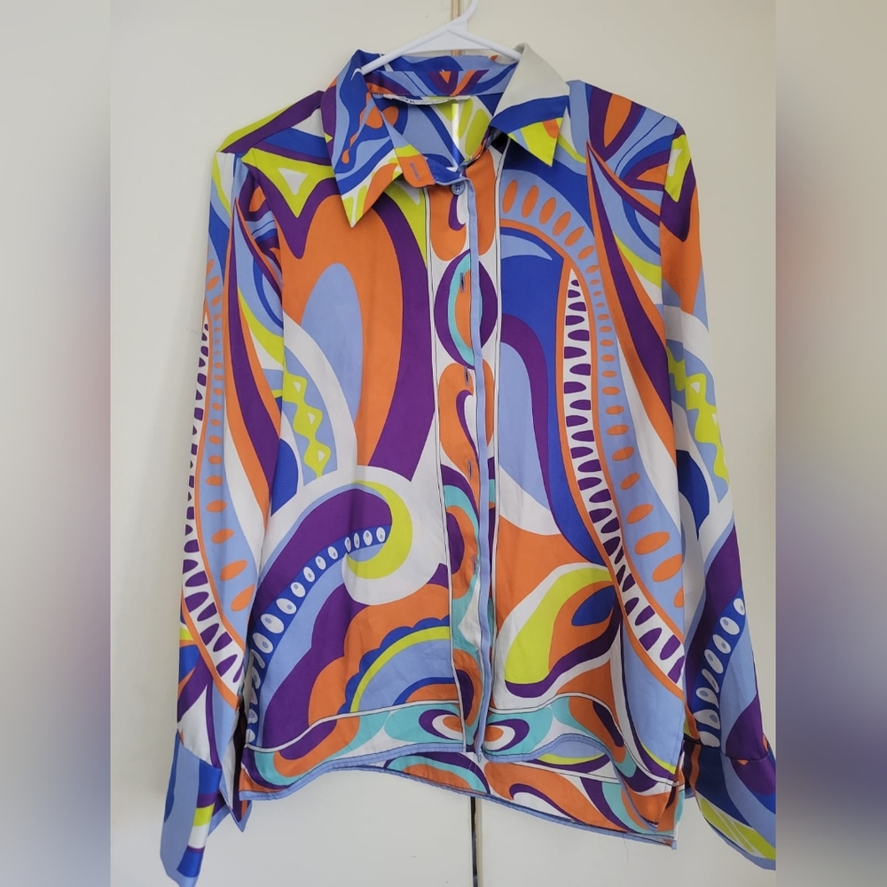 Zara Vibrant Multi-Color Printed Button-Up Top